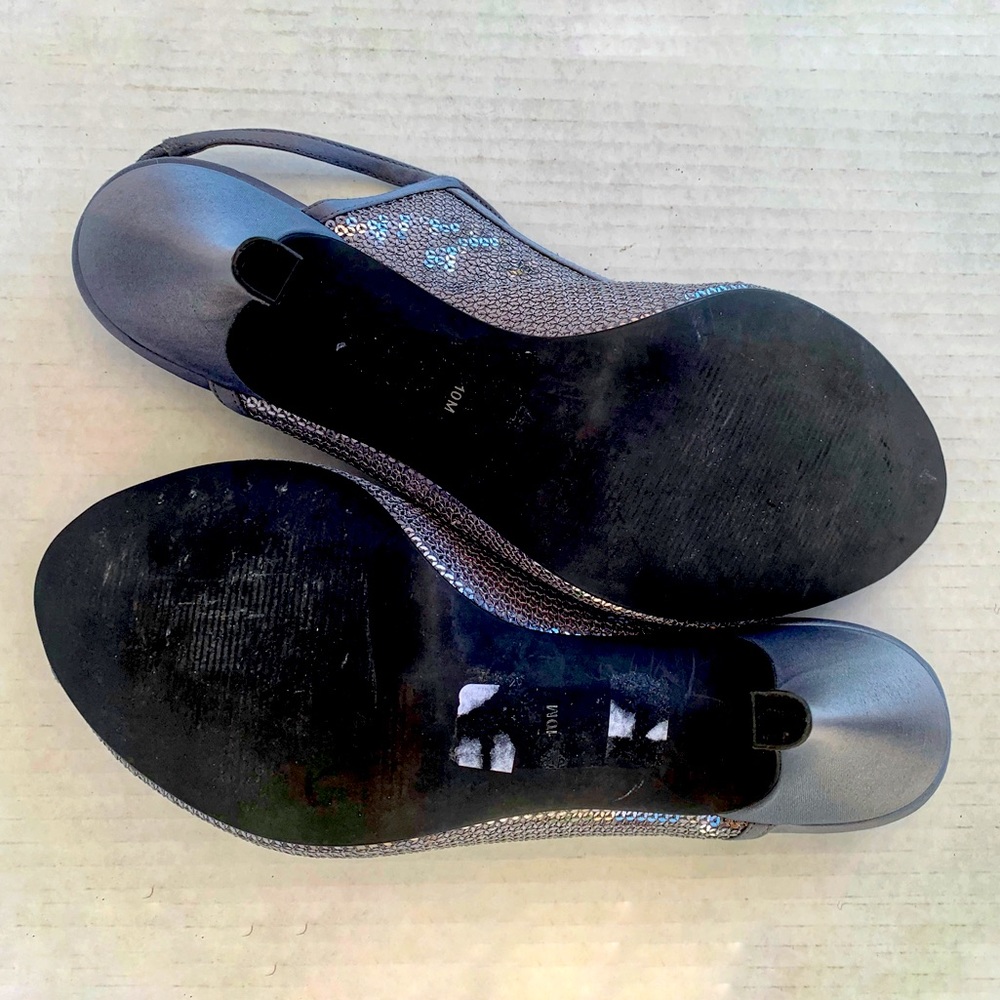 Naturalizer Silver Sequins Slingback Sandals - Picture 9 of 11